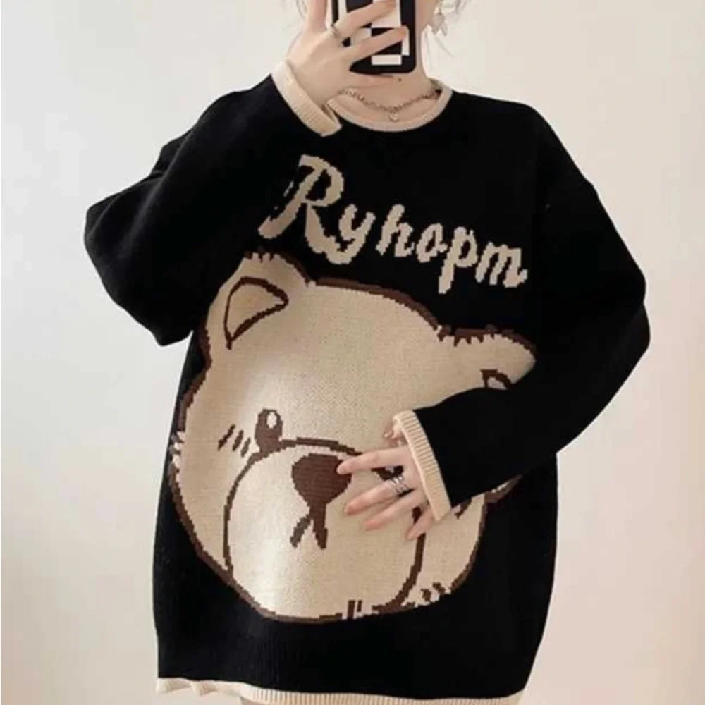 JustFab Black and Cream Knit Sweater Size: M teddy bear sweater